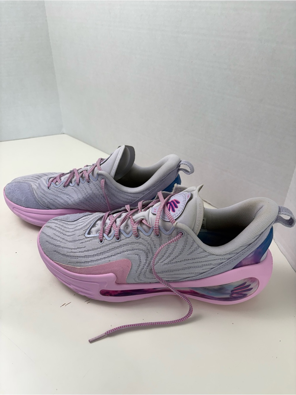 Under Armour Curry Flow Women’s Lightweight Pink Violet Athletic Sneakers 10.5
